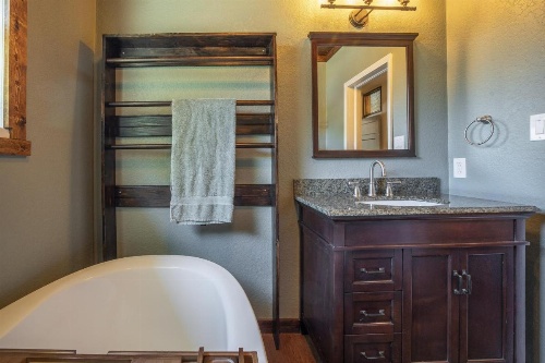 WHIPPOORWILL HILL ON THE GUADALUPE home image 22